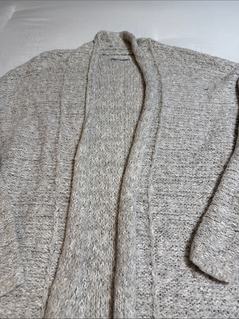 Abercrombie & Fitch M/L Women’s Open-Front Fringe Cardigan Sweater - Light Gray - Picture 4 of 4